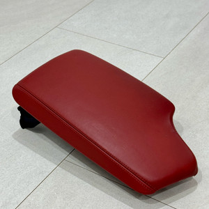 BMW M3 M4 메리노 가죽 암레스트