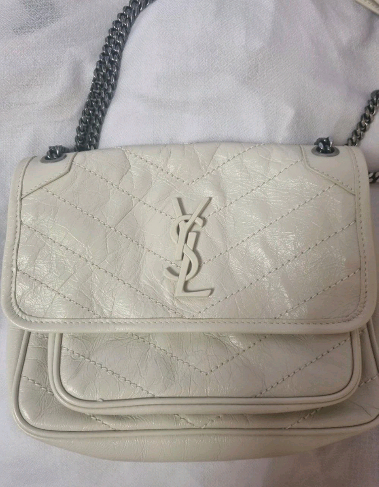 생로랑 니키 베이비 하얀색(아이보리, 크림) 숄더백--1