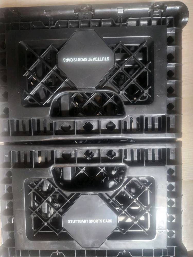 슈트트가르트 스포츠카 폴딩박스--2
