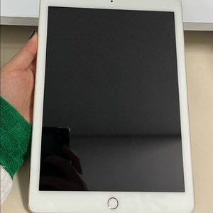 아이패드프로 9.7 32G 골드 WIFI S급!