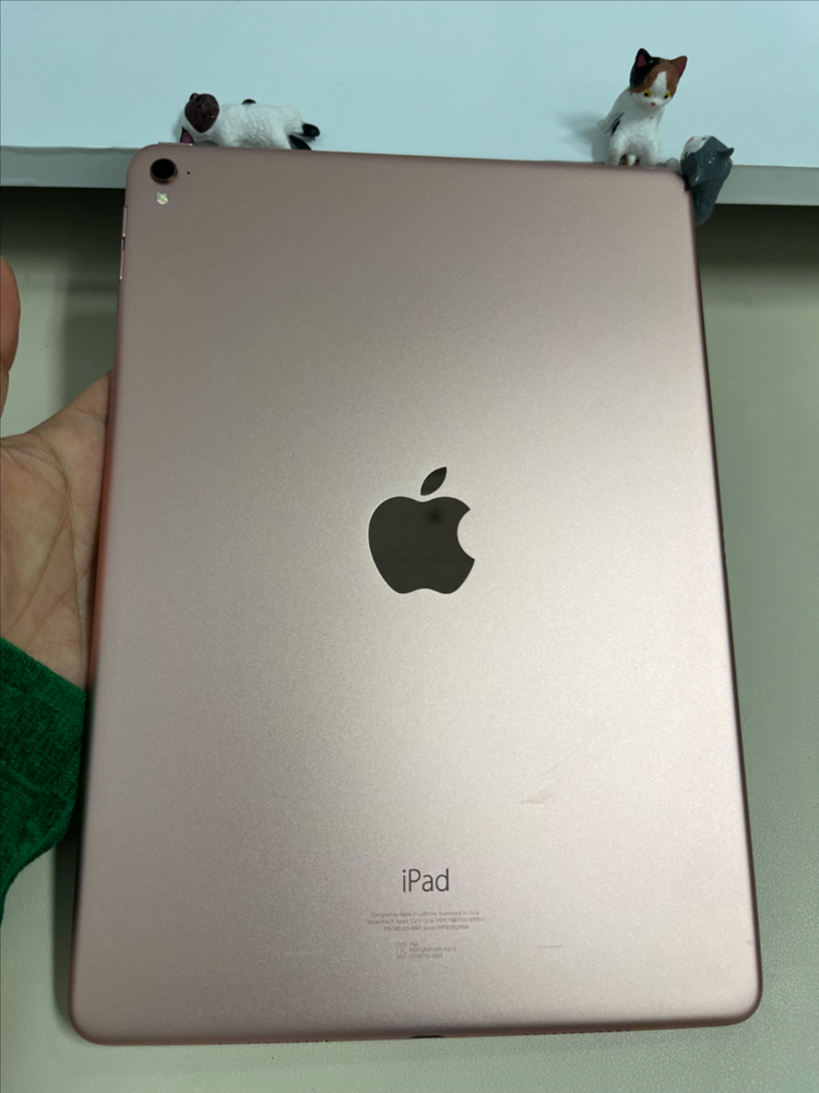 아이패드프로 9.7 32G 핑크 WIFI S급!--1