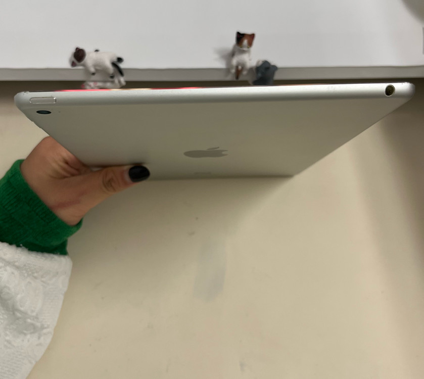 아이패드에어2 64G 실버 WIFI S급!--2