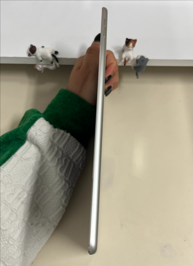 아이패드에어2 64G 실버 WIFI S급!--5