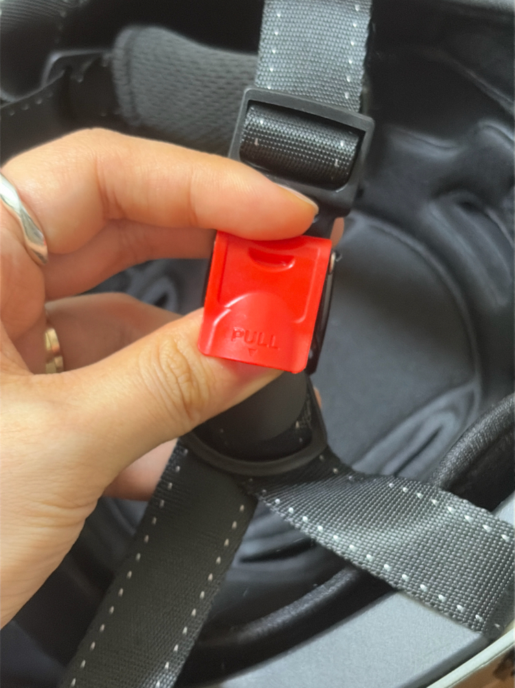 새상품 전기자전거 헬맷--2