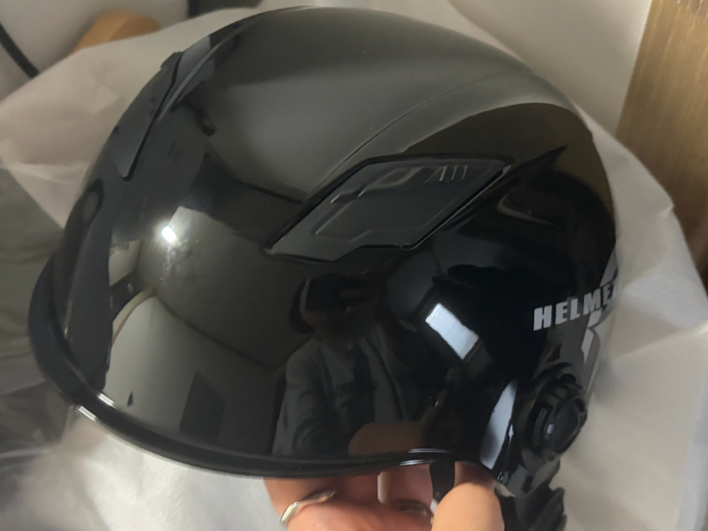 새상품 전기자전거 헬맷--6