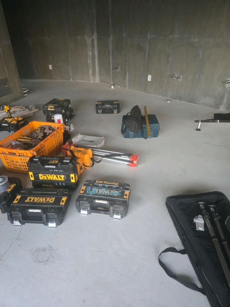 디월트전동공구 이미지