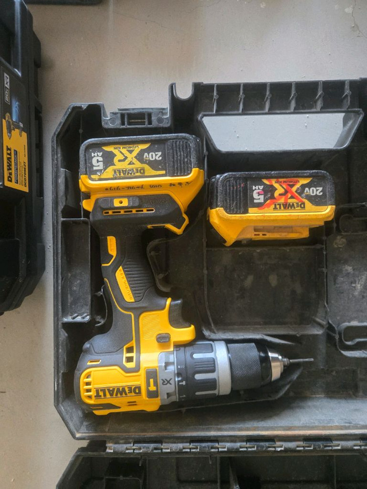 디월트전동공구 이미지