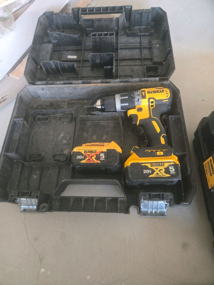 디월트전동공구 이미지