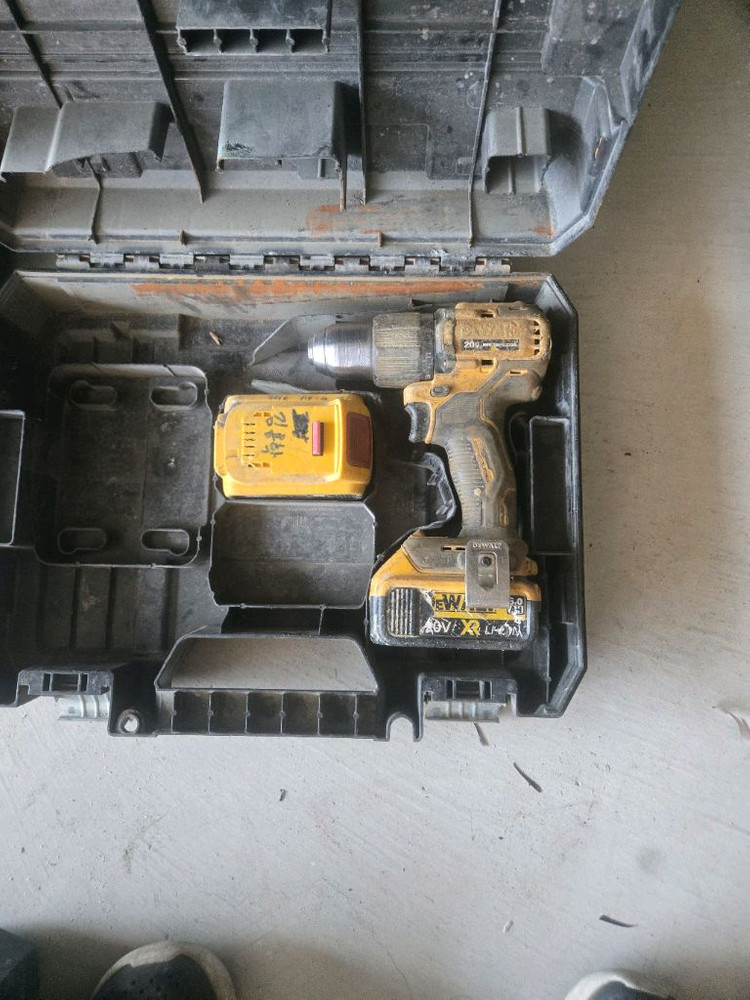 디월트전동공구 이미지