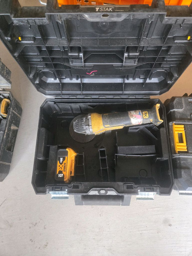 디월트전동공구 이미지