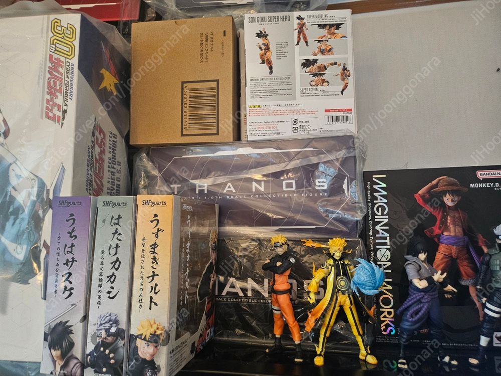 SHF 쿠라마,나루토,사스케,카카시 일괄판매 이미지