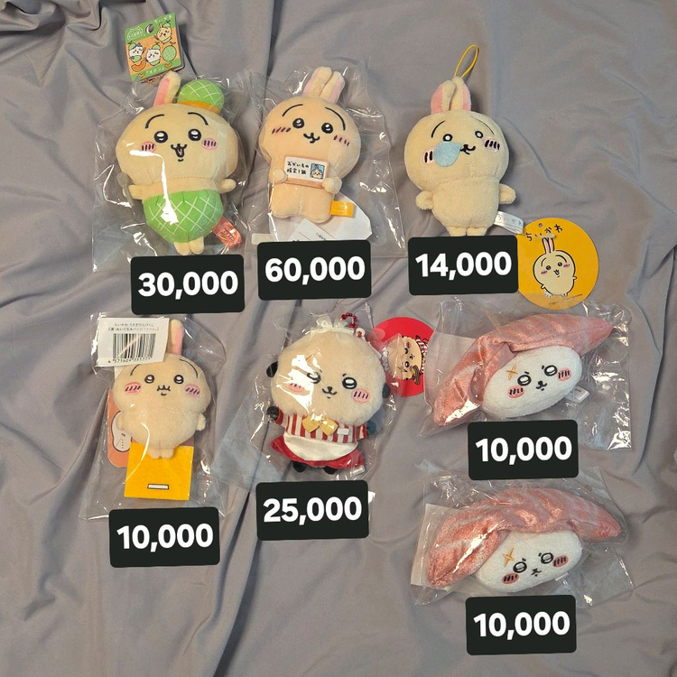 치이카와 우사기 하치와레 랏코 쿠리만쥬 카니 모몽가 인형 키링 이미지