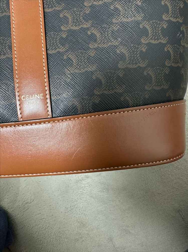 셀린느 트리올프 버킷백 미디움(무료배송) 이미지