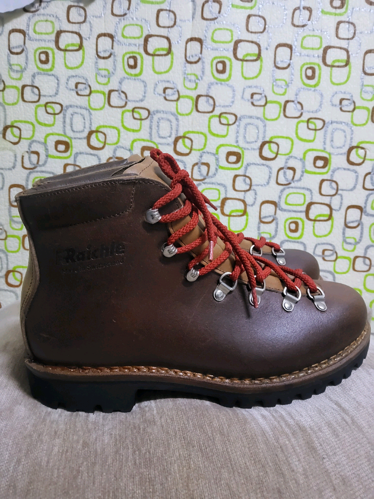 스위스 라이클 수제등산화 260~265신품--1