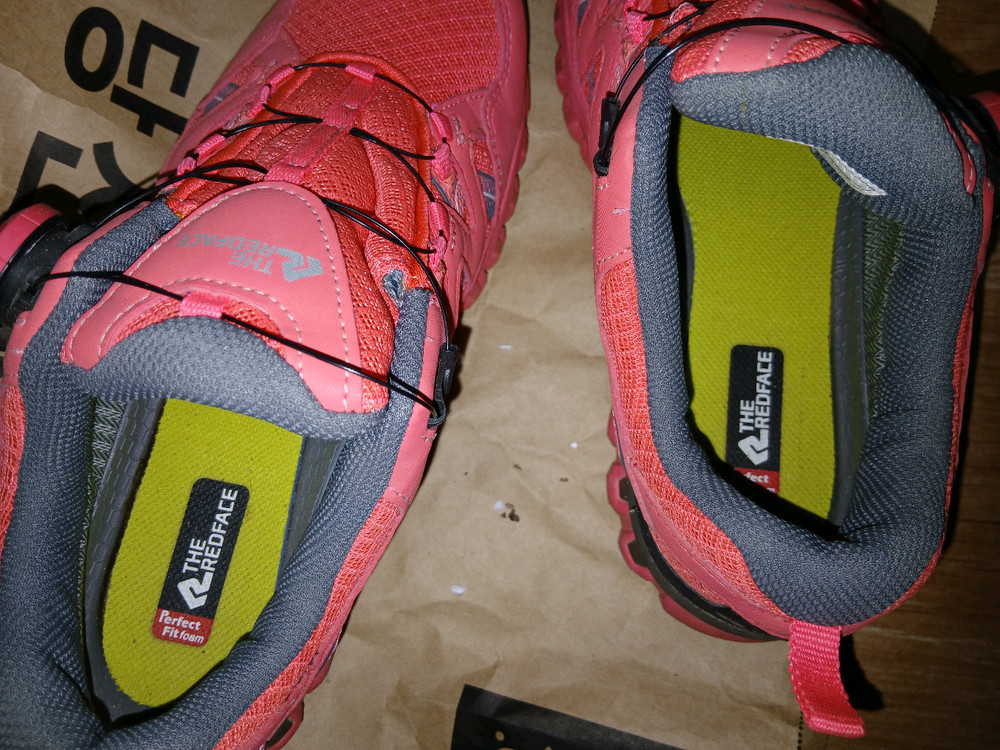 여성용 트레일 러닝화.245mm--7