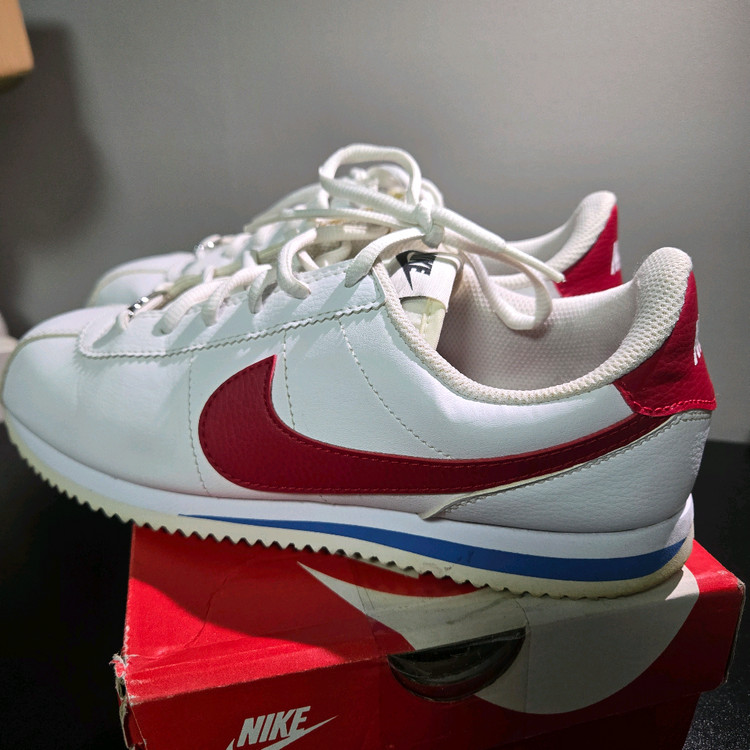 나이키 코르테즈--1