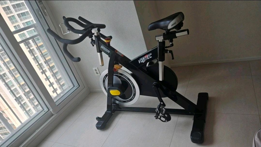 스피닝 실내자전거 보텍 M900N 이미지