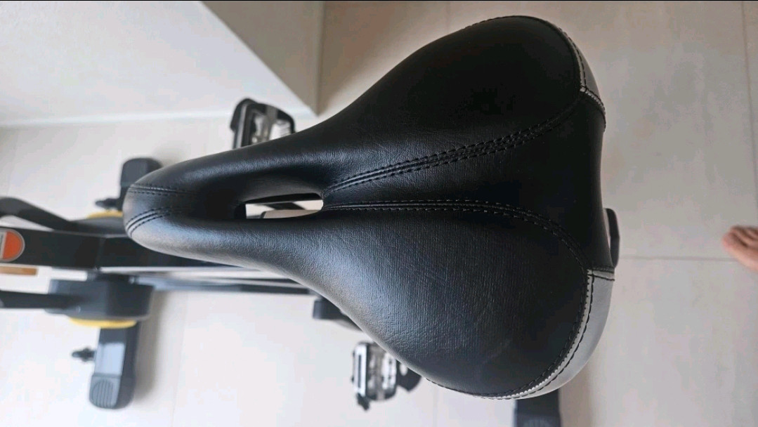 스피닝 실내자전거 보텍 M900N 이미지