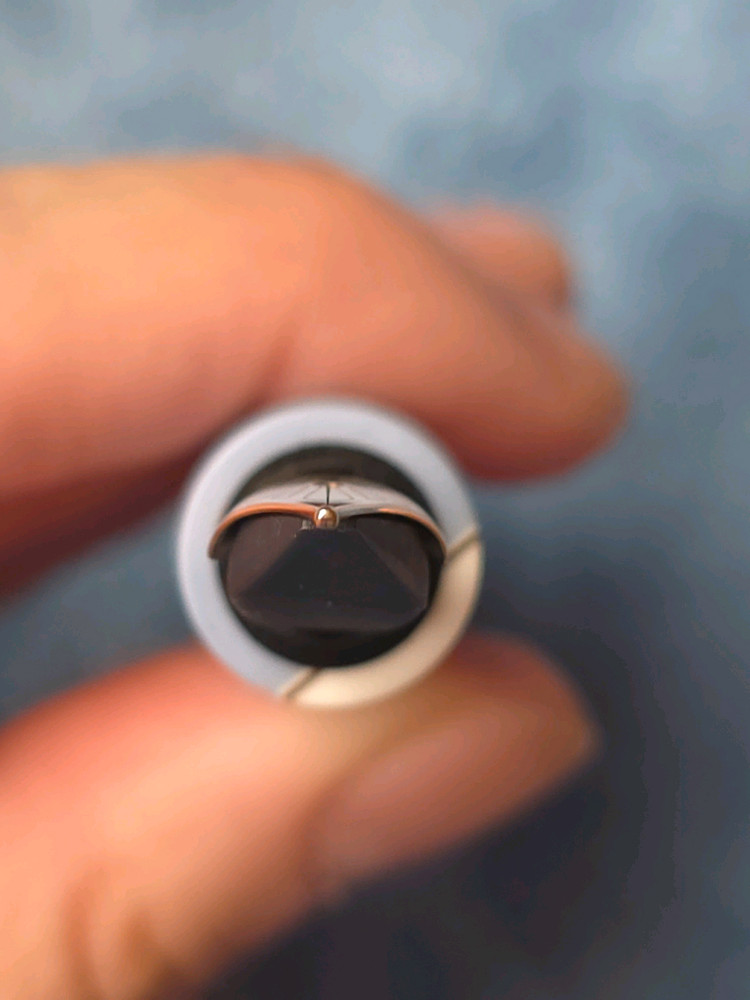 레오나르도 모멘토 제로 누볼라 M닙 만년필 이미지