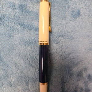 펠리칸 m800 크림블루 M닙 미사용 만년필