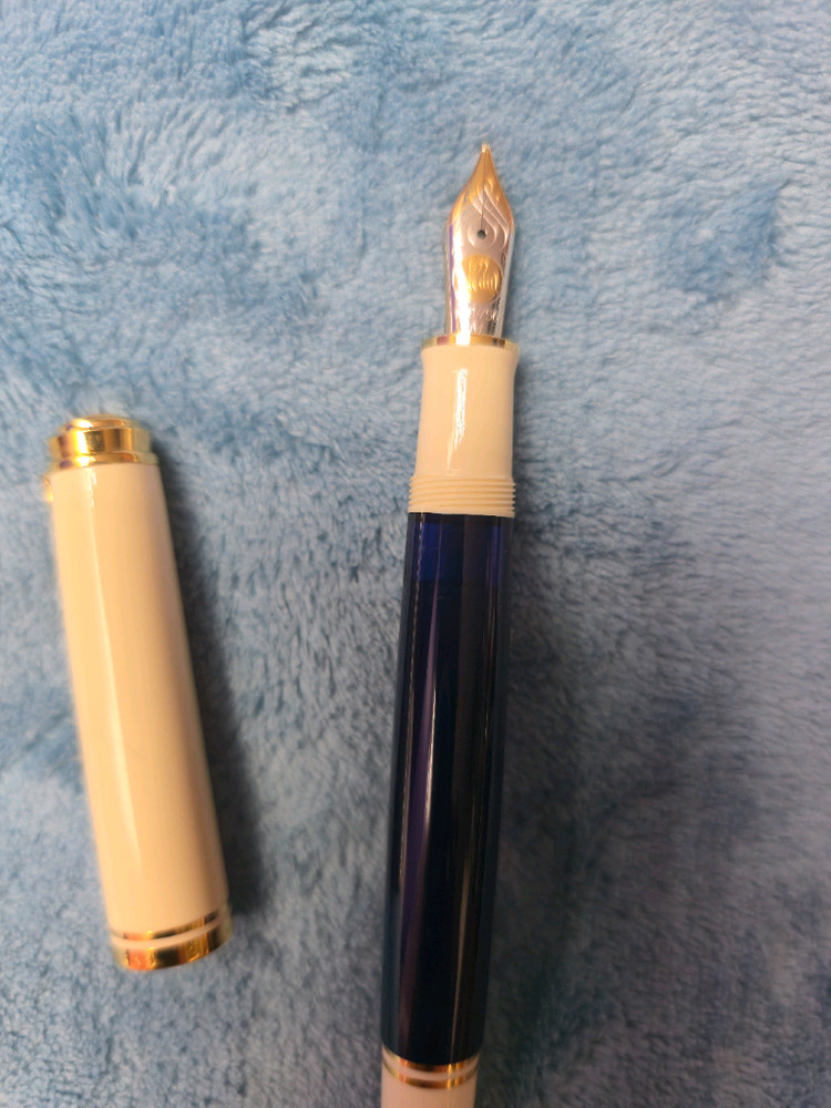 펠리칸 m800 크림블루 M닙 미사용 만년필 이미지