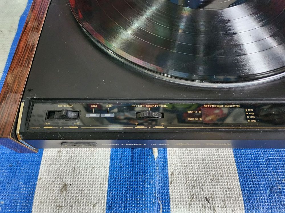 파이오니아 전자동 턴테이블 LP-1500 이미지