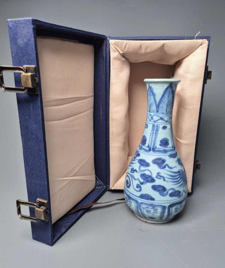 원청화 운봉문 옥춘병 중국도자기 청화백자 골동품 고미술품 수집품 이미지