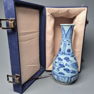 원청화 운봉문 옥춘병 중국도자기 청화백자 골동품 고미술품 수집품 이미지