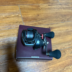 24 시마노 스콜피온 MD 베이트릴 판매합니다 이미지