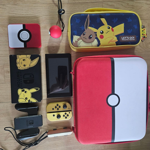 [S급] 닌텐도 스위치1 이브이 에디션 풀구성품 노박스 팝니다. (몬스터볼 포함 뮤X) 이미지