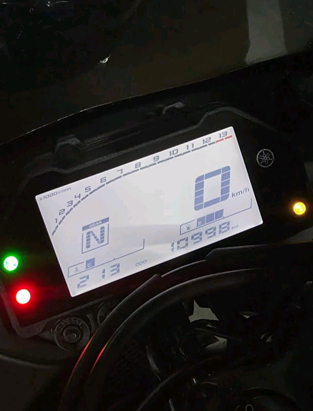야마하 YZF R3 20년식 짧은키로수 가격다운--9