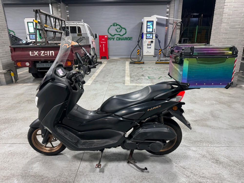 야마하 nmax125 22년 abs 짧은키로수 팝니다--1