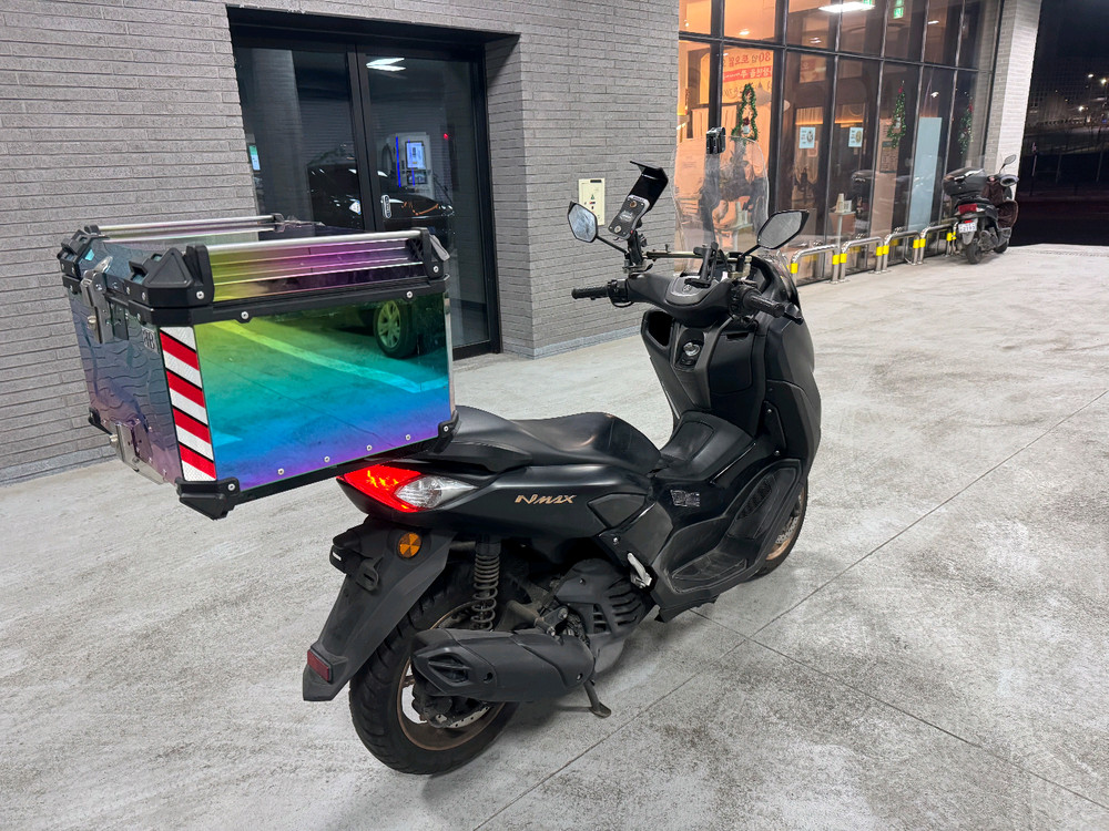 야마하 nmax125 22년 abs 짧은키로수 팝니다--5