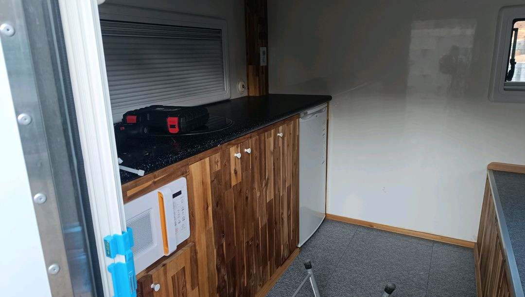 트레일러 캠핑카 이미지