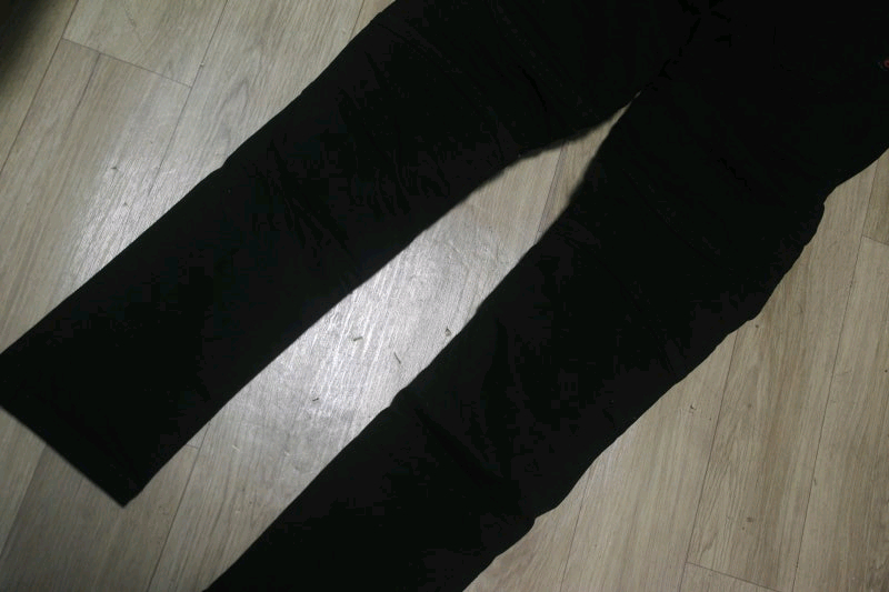 [미사용]신상 컨쿼 풀케블라 진 칼데로 바지 -검정---5