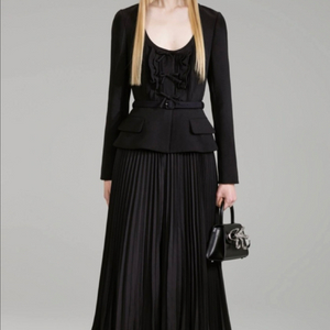 셀프포트레이트 블랙 미디드레스 10ik