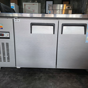 카페사용 1500테이블 냉장고 판매합니다