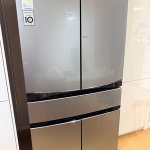 LG DIOS 836L 4도어 냉장고 K847TS35 이미지