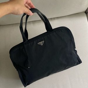 프라다 나일론 노트북 가방 숄더백 이미지