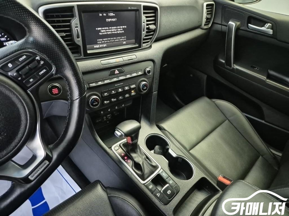 [기아]스포티지 4세대 (QL) 디젤 1.7 2WD 노블레스 (5인승) #3월급매 이미지