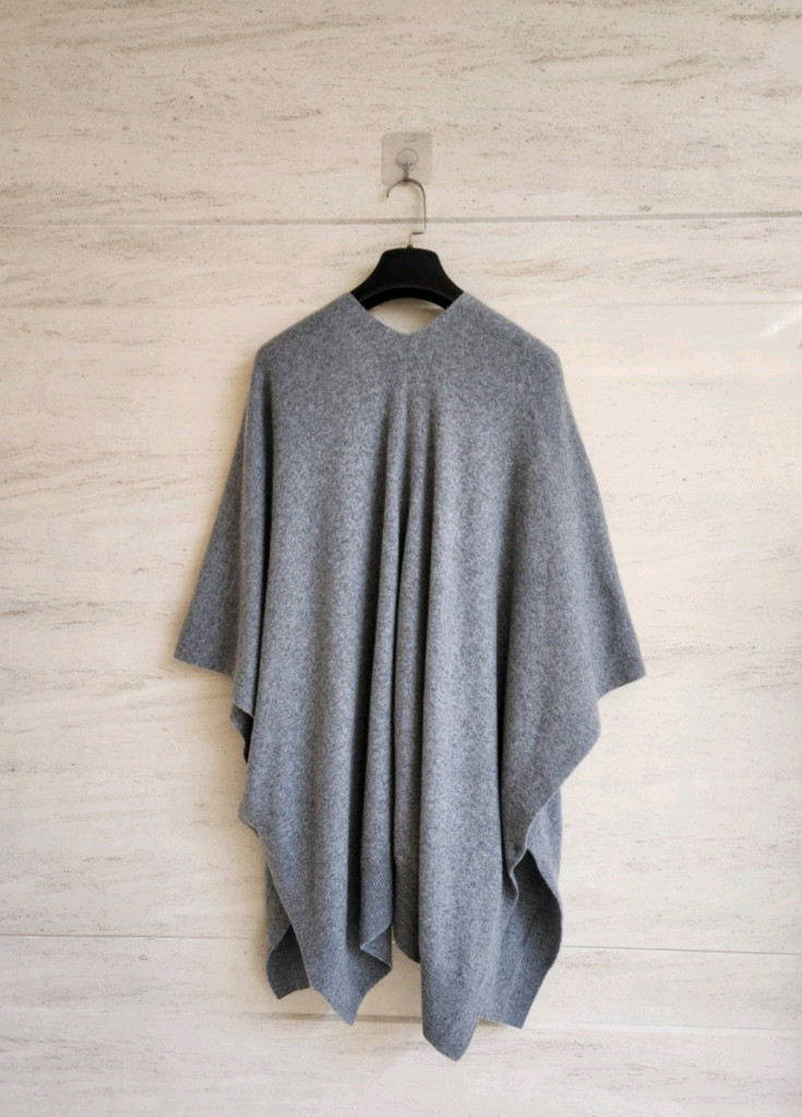 모조에스핀 캐시미어100 케이프숄 프리사이즈 이미지