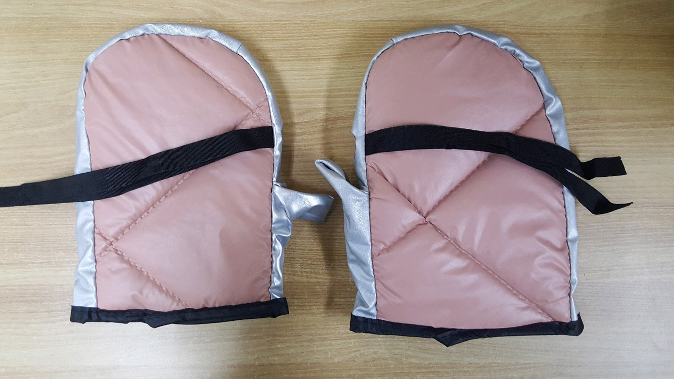 미사용 오토바이 킥보드 스쿠터 겨울장갑 겨울토시 방한토시 방한장갑 팝니다~--6