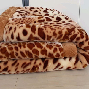 유럽매장 고급 담요이불(새것 컨디션)