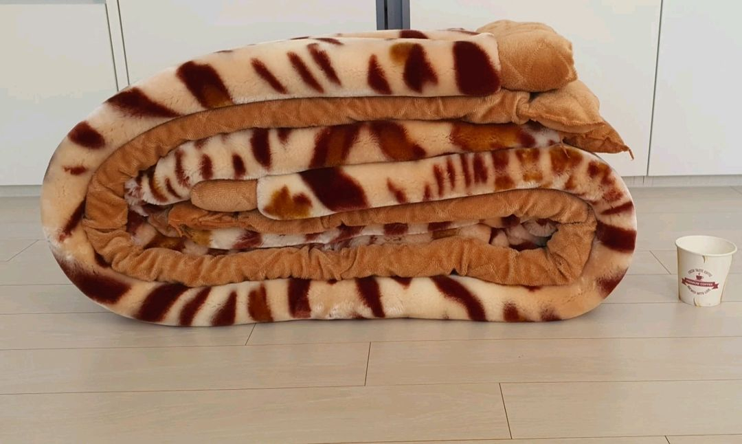 유럽매장 고급 담요이불(새것 컨디션)--1