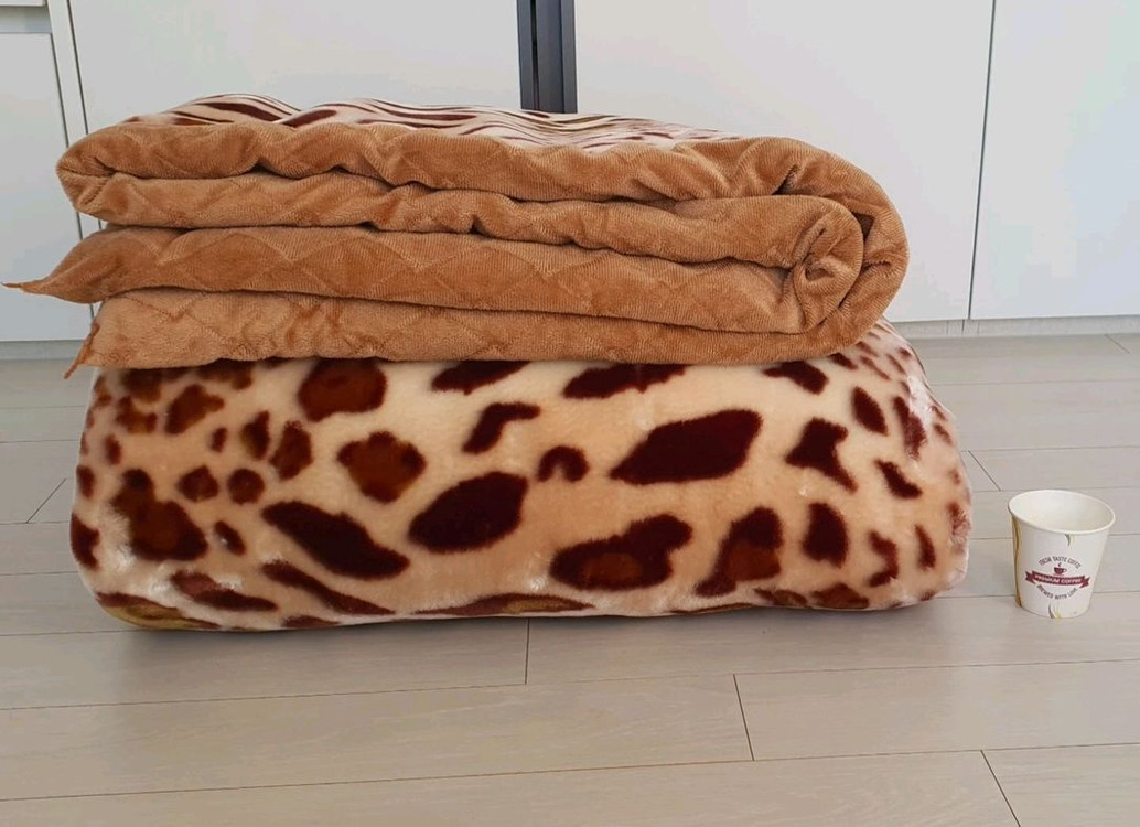 유럽매장 고급 담요이불(새것 컨디션)--3