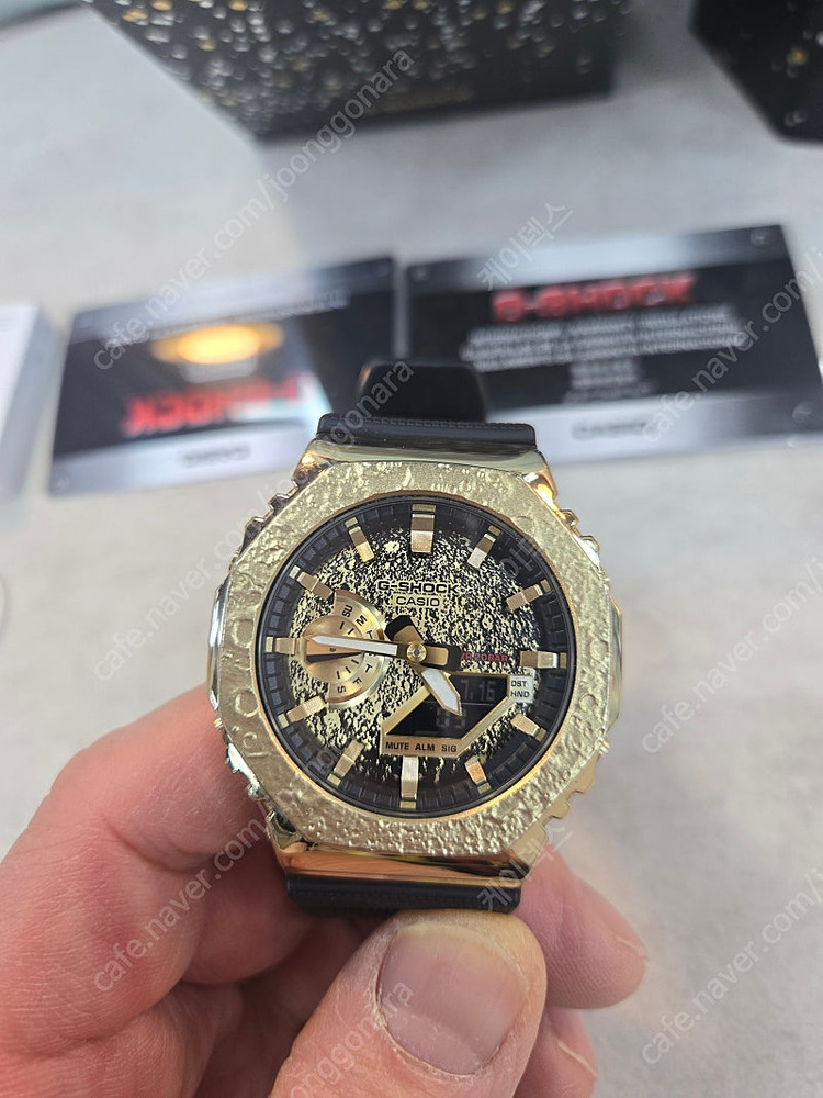 지샥 콜라보 한정판 문워치 GM-2100 MG-1DR 달테마 풀박스 가격인하 이미지