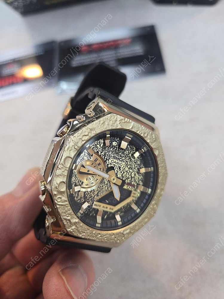 지샥 콜라보 한정판 문워치 GM-2100 MG-1DR 달테마 풀박스 가격인하 이미지