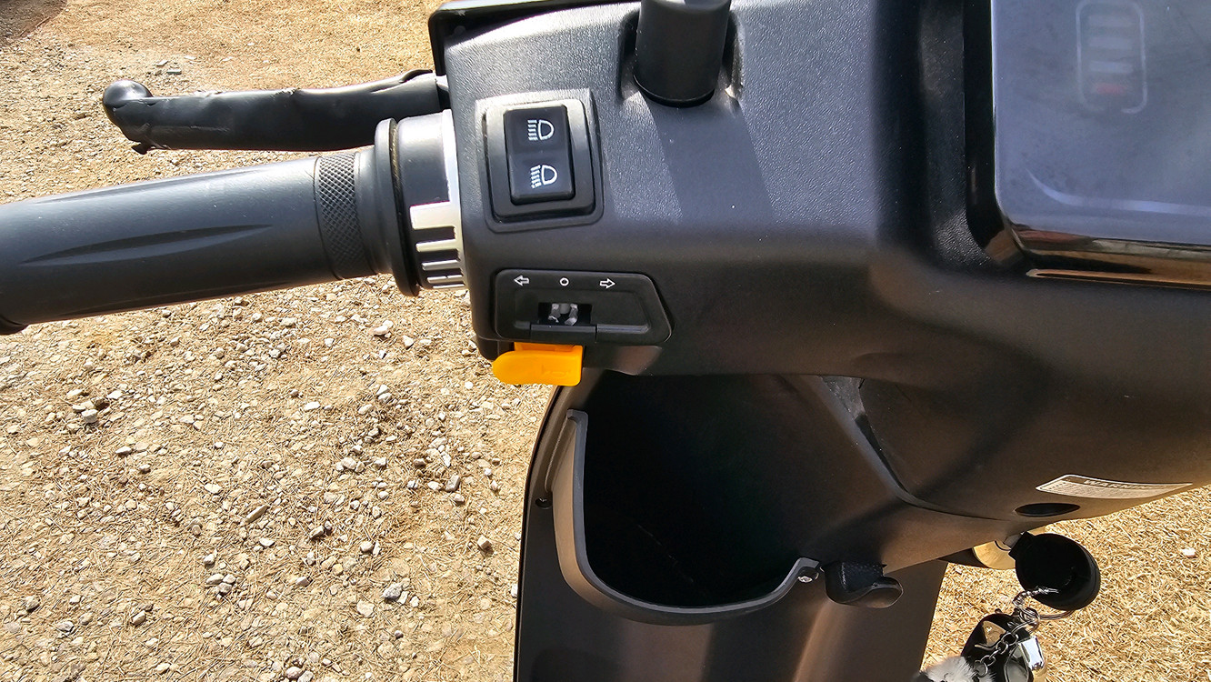 모토벨로 A30 전동스쿠터--3