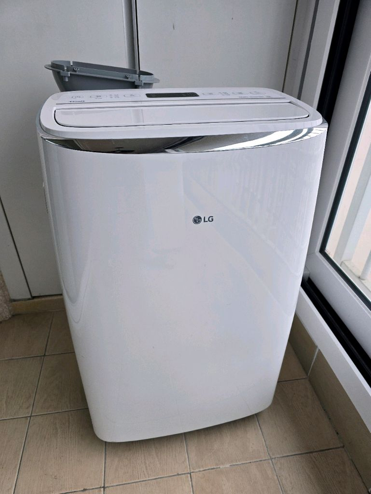 LG 휘센 이동식 에어컨 + 듀얼덕트 세트 새거 이미지