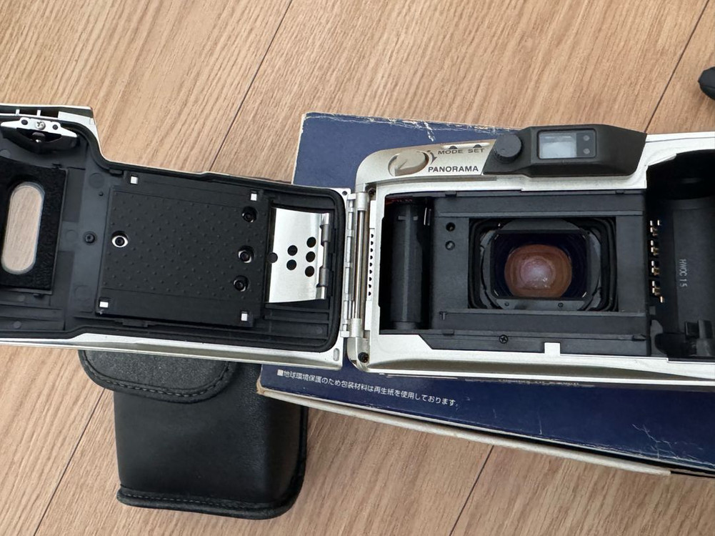 올림푸스 뮤줌 130 필름카메라 이미지